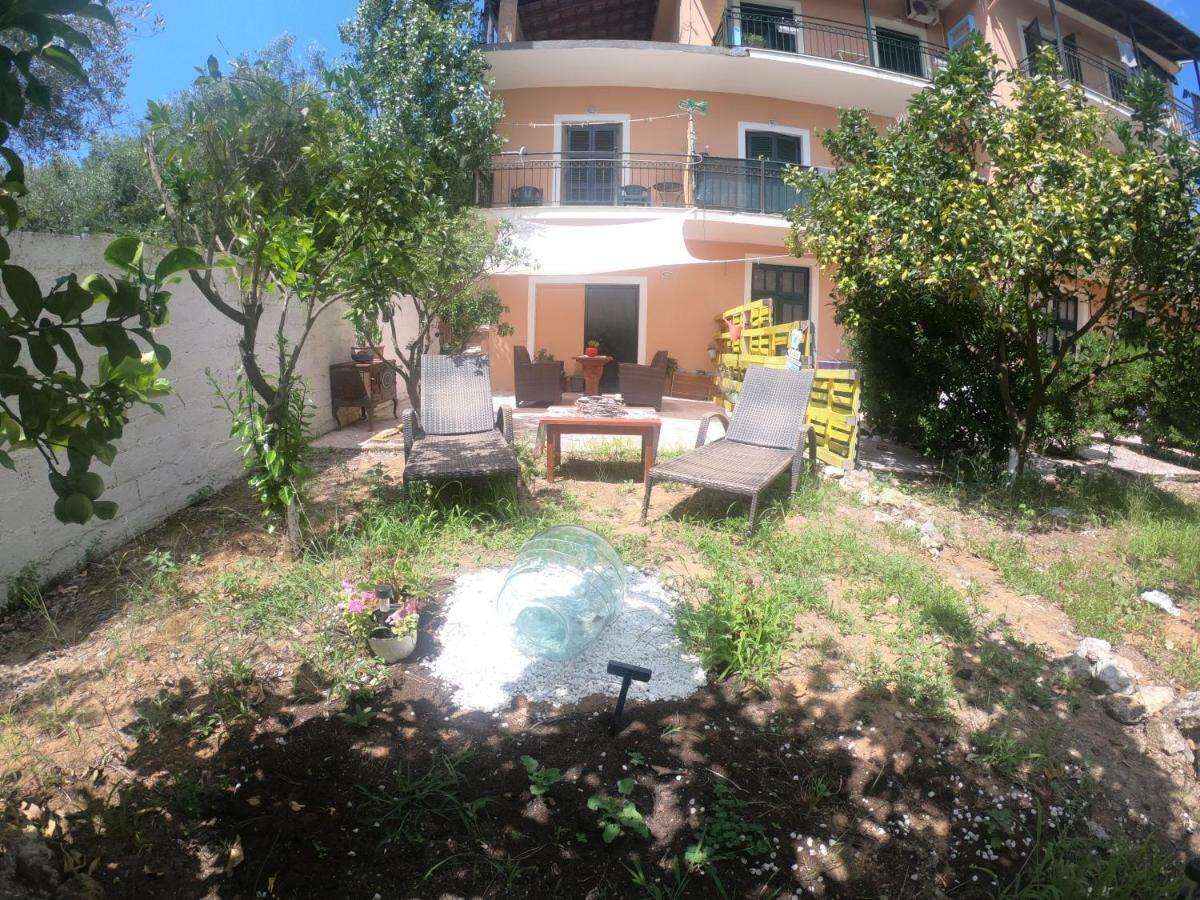 Aurora Apartment Corfu เปเลคาส ภายนอก รูปภาพ